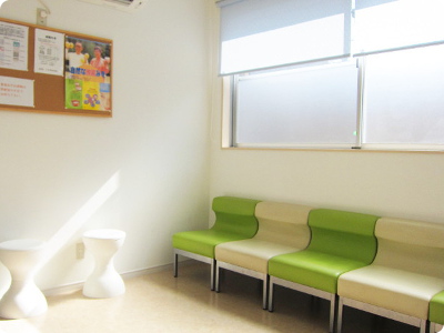 小林歯科医院の待合室